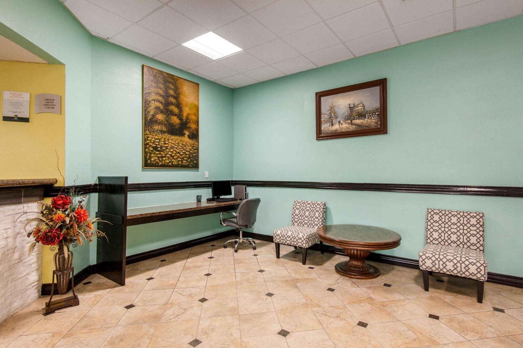 Hotel Quality Arkansas North 2*