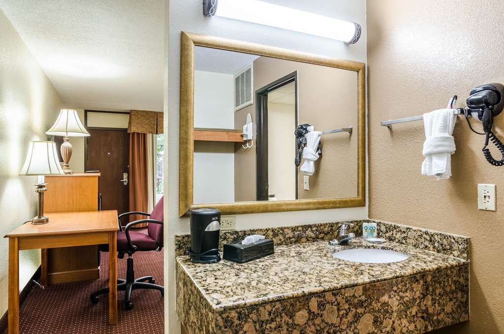 Hotel Quality Arkansas North