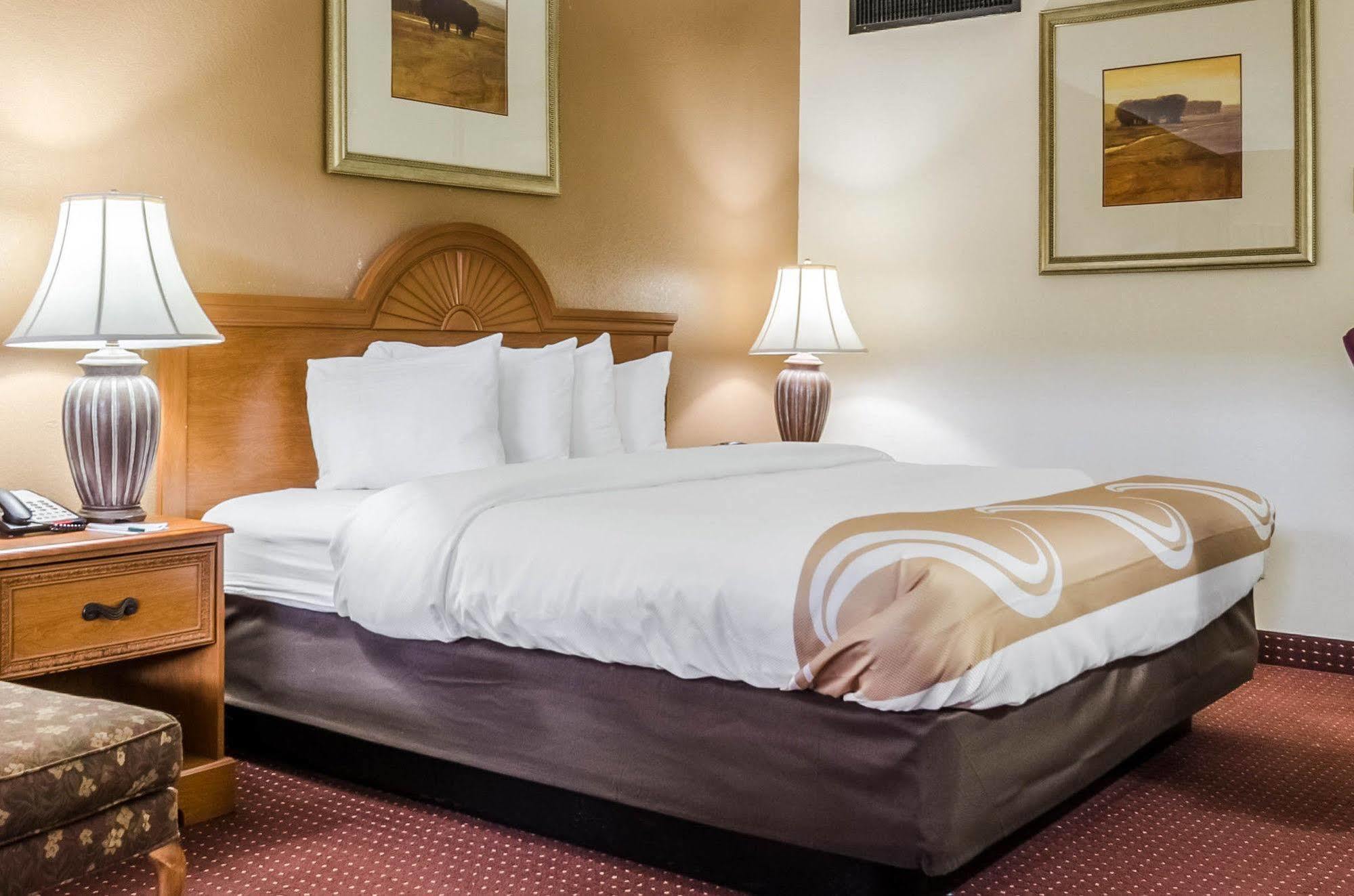 Quality Arkansas North Hotel