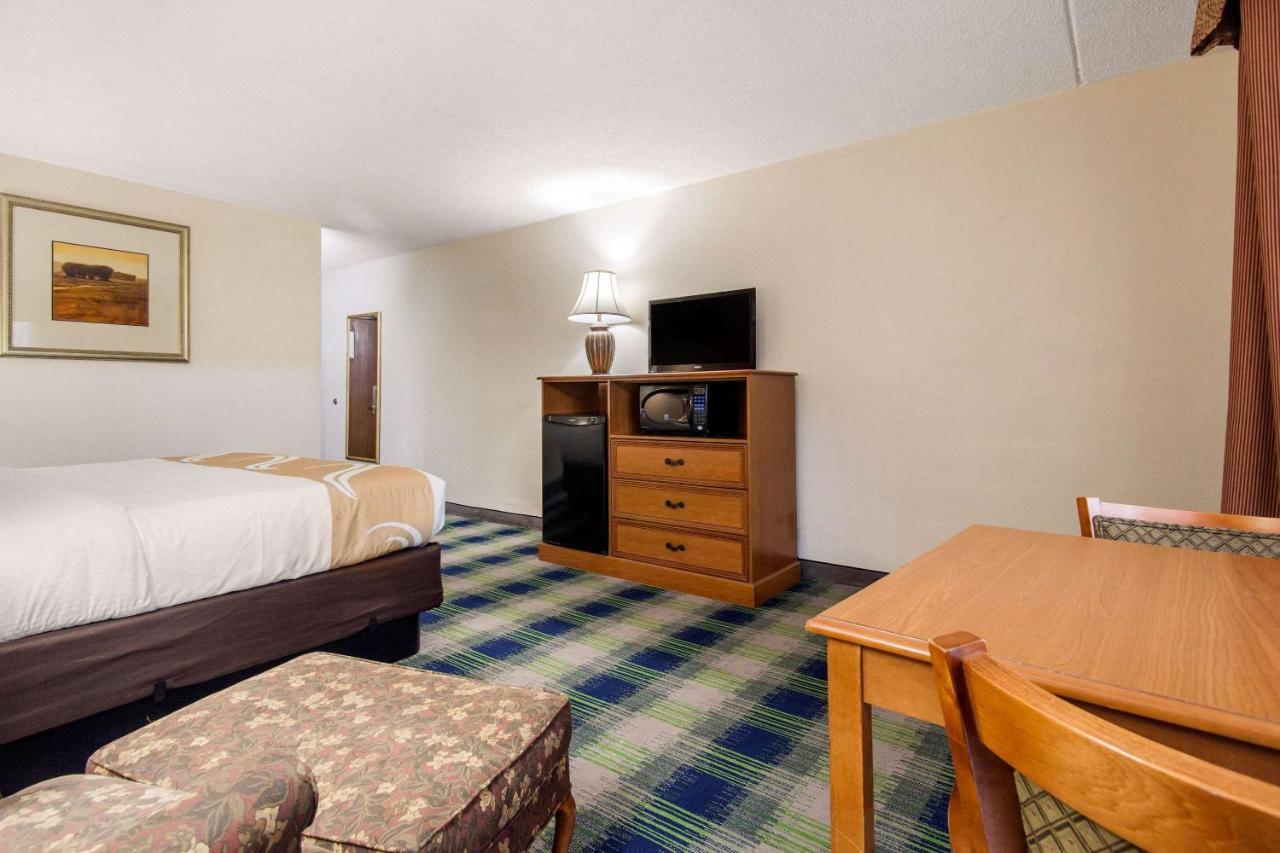 Quality Arkansas North Hotel